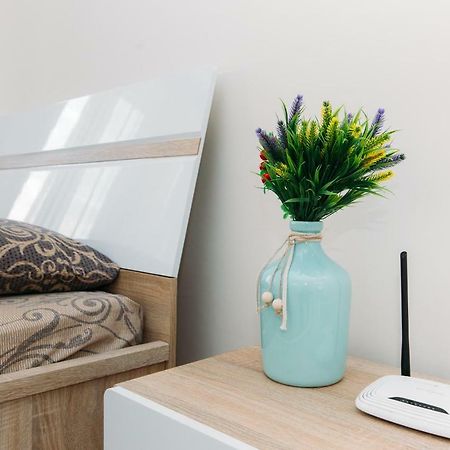 Luxury studio apart-hotel in Centre 2 room Sumy Esterno foto